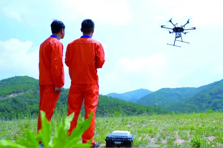 北塔无人机倾斜摄影巡检拍摄